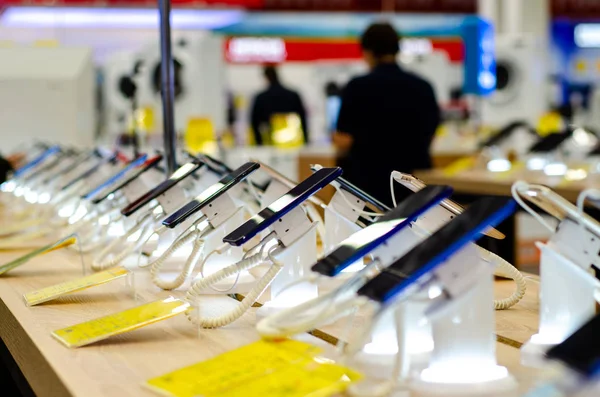 Smartphones for sale in the store. — Stok fotoğraf