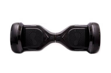 Kendi kendini dengeleyen iki tekerlekli sörf tahtası ya da kaykay motoru beyaz arka planda izole edilmiş. Gyroboard: beyaz arka planda siyah gyroboard. Yeni hareket