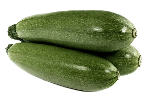 Groene courgette groenten geïsoleerd op witte achtergrond — Stockfoto