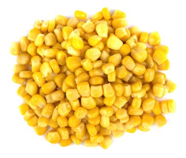 Beyaz arkaplanda izole edilmiş tatlı mısır