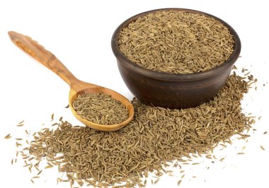 Kimyon tohumu veya beyaz arka plan üzerinde izole kimyon. Kimyon sp içinde