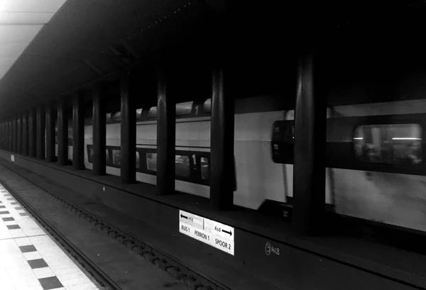 Underground train near airfield — Stock Photo, Image