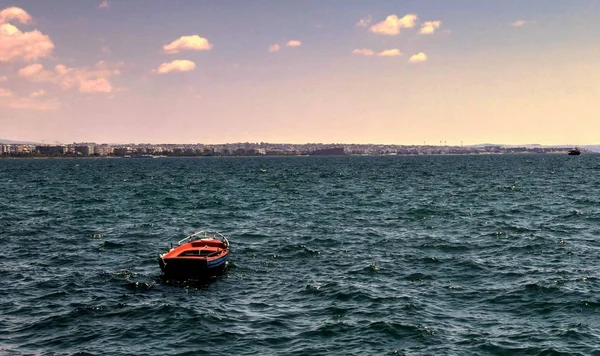 Greek portrait of everyday life in Thessaloniki