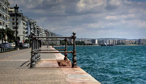 Griechisches Porträt des Alltags in Thessaloniki — Stockfoto
