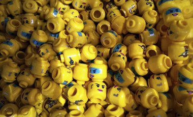 Norveçli bir manzara farklı renkler