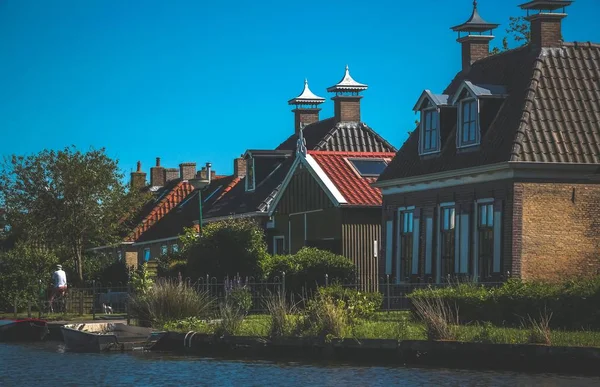 Holländska landskapet sommartid — Stockfoto