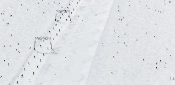 Übersicht der österreichischen Skigebiete in den Alpen — Stockfoto