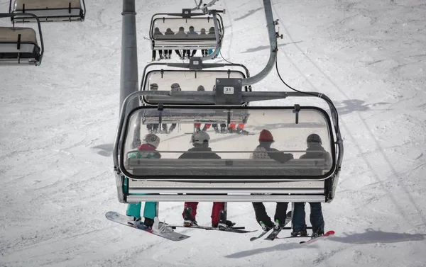 Lift in austrian ski resort — Stock Photo, Image