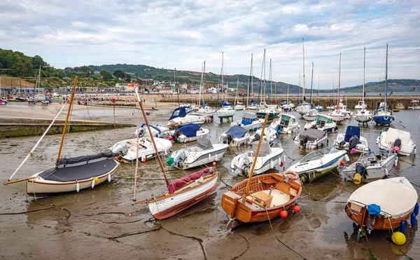 Local Boats Sandy Intertidal Zone Low Tide Legis Ryme South — Stock Photo, Image