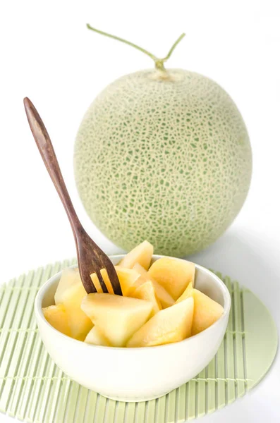 Cut cantaloupe melon — Stock Photo, Image