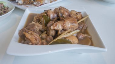 Vietnamca stil yemek