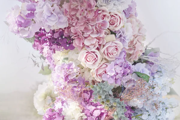 Colorido das flores de plástico Imagens Royalty-Free