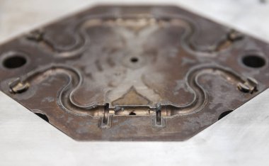 Yoğurmak için metal aracı 