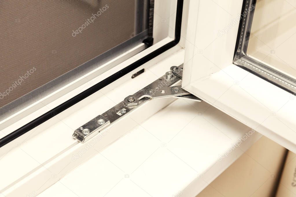 closing mechanism of plastic windows