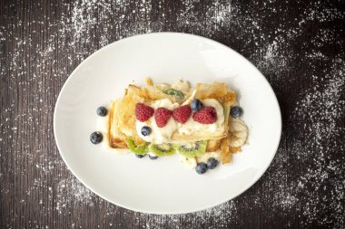 taze meyve meyveli kek