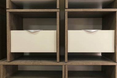 Farklı doku tahtalarından oluşan yonga tahtası 