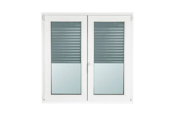 PVC-Fenster isoliert auf weiß — Stockfoto