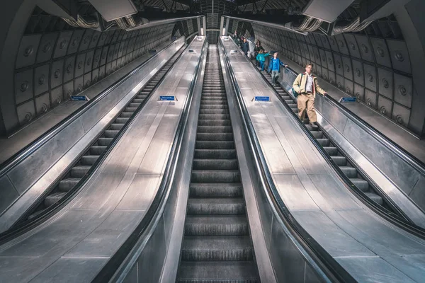 London March 2016 Escalator Moving Forward London Underground — Stock Photo, Image