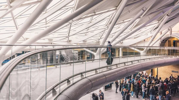 Londres Reino Unido Março 2016 Interior Estação Ferroviária King Cross — Fotografia de Stock