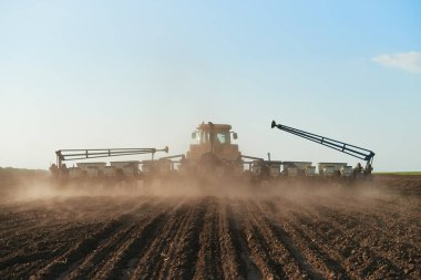 Hasat toprak sürülmüş