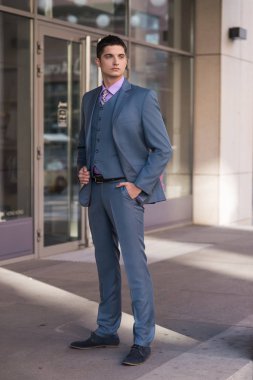 Mavi takım elbise ceket adam