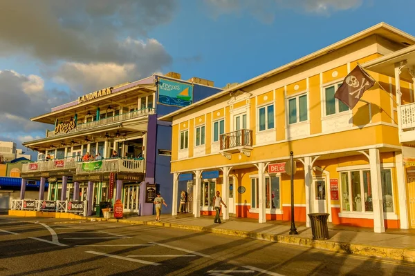 Grand Cayman, Cayman Islands, Kasım 2017, liman sürücü Karayipler George şehrin kalbinde
