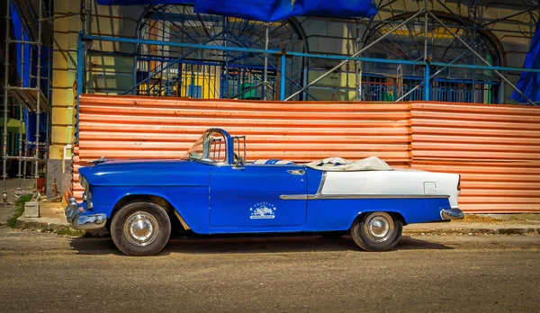 Habana Cuba Julio 2019 Vista Chevrolet Bel Air Convertible Azul — Foto de Stock