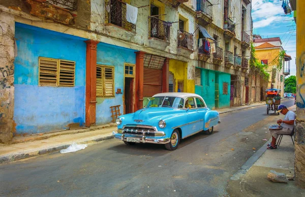 Havana Cuba Julho 2019 Carro Chevrolet Azul Dos Anos Mergulhando Fotografias De Stock Royalty-Free