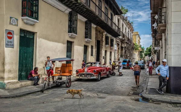 Havana Kuba Červenec 2019 Městská Scéna Calle Los Oficios Nejstarší — Stock fotografie