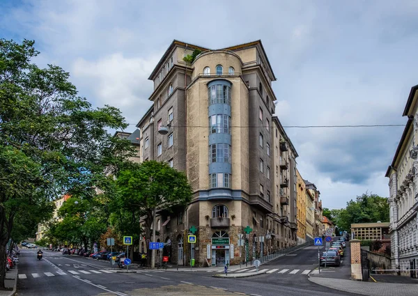 Budapeste Hungria Agosto 2019 Vista Edifício Com Uma Farmácia Esquina — Fotografia de Stock