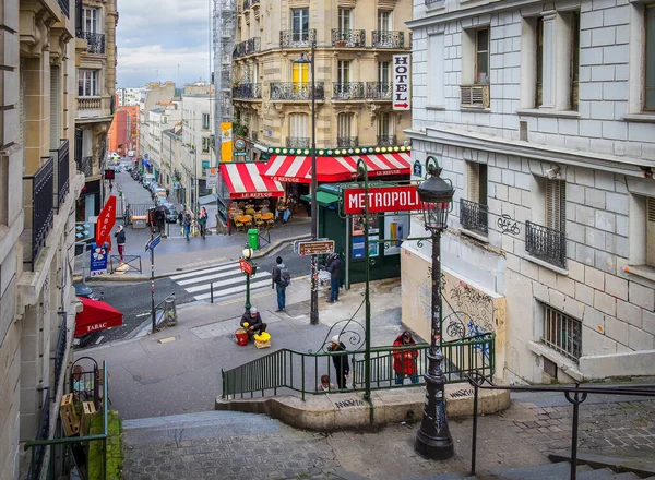 Paříž Francie Fev 2020 Městská Scéna Stanice Metra Lamarck Caulaincourt — Stock fotografie