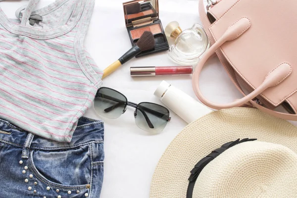 aksesuarlar moda kadın koleksiyonu renkli gün