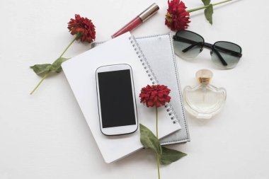 aksesuarlar moda yaşam tarzı çalışan kadın iş