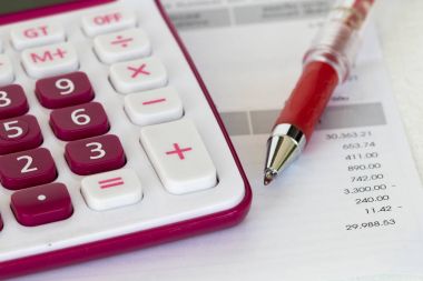 Belge aylık banka onay ödeme için kredi kartı
