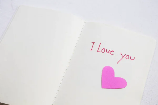 Amo Messaggio Calligrafia Parola Speciale Con Carta Cuore Rosa Notebook — Foto Stock