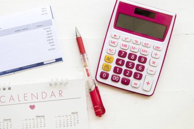 Belge aylık gider, Ofis Masası kontrol Bankası kredi kartı