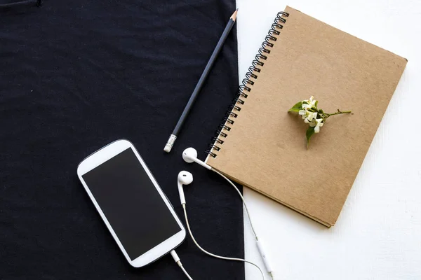Notebook Planner Telefone Móvel Para Arranjo Trabalho Negócios Flat Lay — Fotografia de Stock