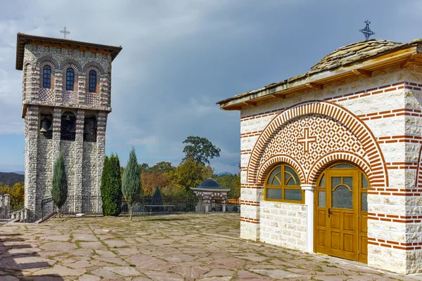 Monasterio de Tsarnogorski (Gigintsy) St. Kozma y Damyan, Región de Pernik — Foto de Stock