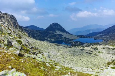 Sinanitsa Gölü, Pirin Dağı ile manzara