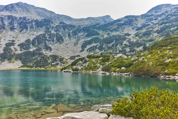 Banderishki Chukar Peak e il lago dei pesci, Pirin Mountain — Foto Stock