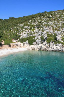 Rahi Beach, Ithaca, iyon ada mavi sularına