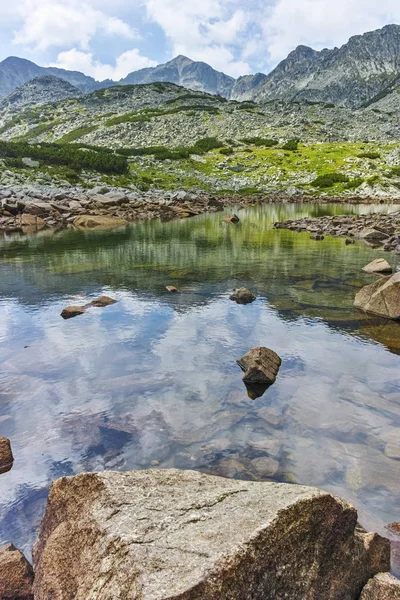 Musalenski lagos e Musala pico, Rila montanha — Fotografia de Stock