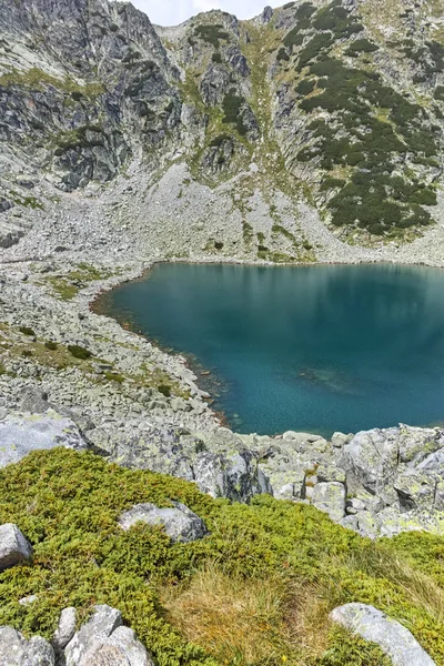 Pemandangan luar biasa dari danau Musalenski, gunung Rila — Stok Foto
