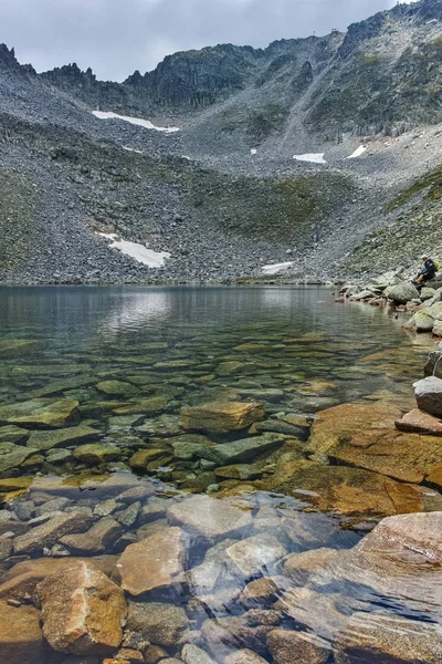 Ledenoto (Ghiaccio) Lago e Musala Peak, montagna di Rila — Foto Stock