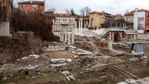 PLOVDIV, BULGARIA - 30 DICEMBRE 2016: Rovine di Odeon romano nella città di Plovdiv , — Foto Stock