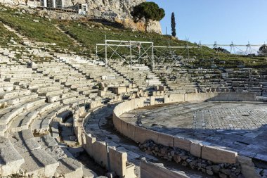 Atina, Attica akropolisi Dionysos Tiyatrosu kalıntıları