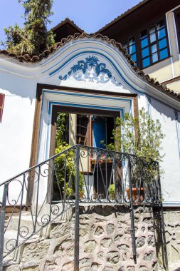 Plovdiv, Bulgaristan - 10 Haziran 2017: Eski şehir Plovdiv Bulgar canlanma süre evden