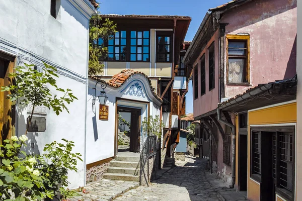 Plovdiv, bulgaria - 10. Juni 2017: Haus aus der Zeit der bulgarischen Wiedergeburt in der Altstadt von plovdiv — Stockfoto