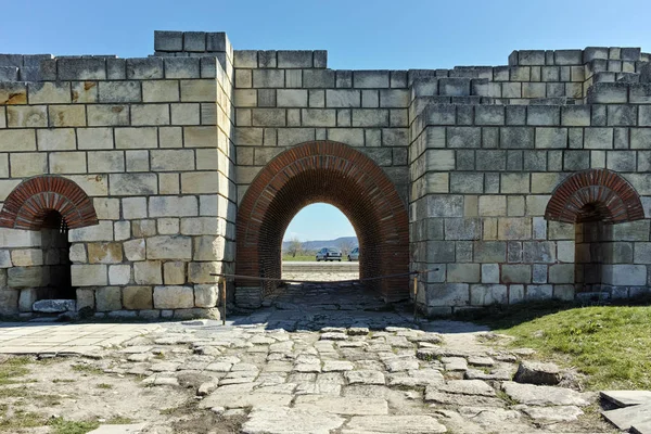 İlk Bulgar İmparatorluğu kale Pliska, Shumen Bölge başkenti kalıntıları — Stok fotoğraf