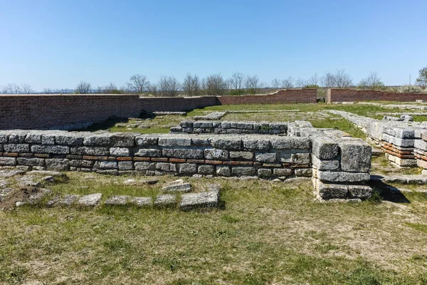 Rovine della capitale del primo impero bulgaro Fortezza Pliska, regione di Shumen , — Foto Stock